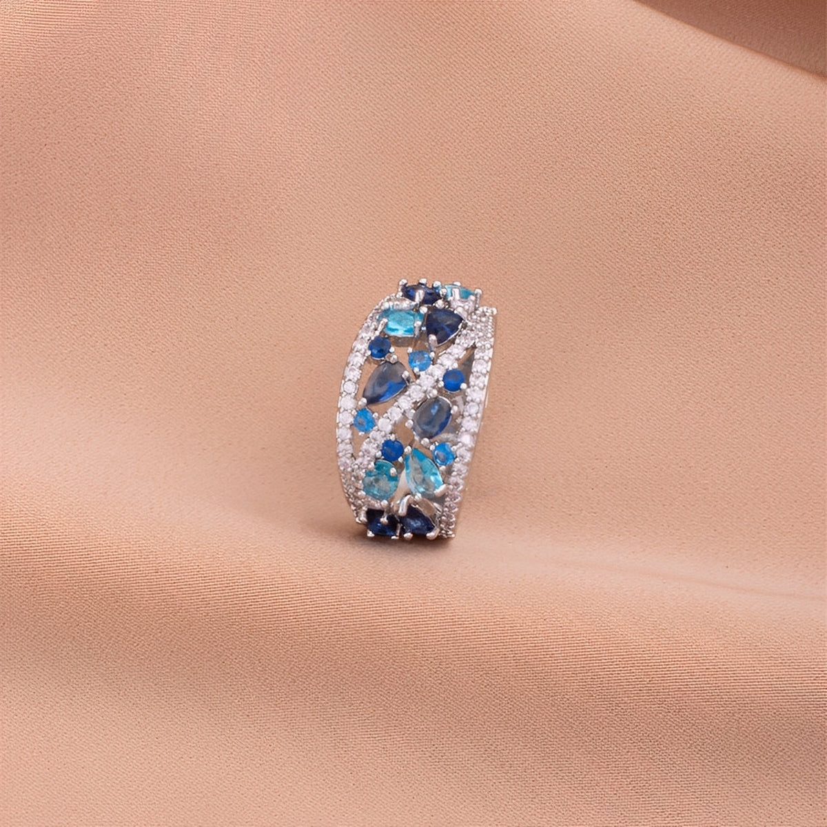 Julie – Vintage-Ring mit blauen Akzenten